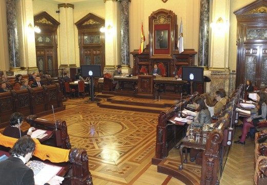 A Coruña é a primeira cidade galega que aproba o Presuposto Municipal de 2015 e no que, por cuarto ano consecutivo, se conxelan os impostos
